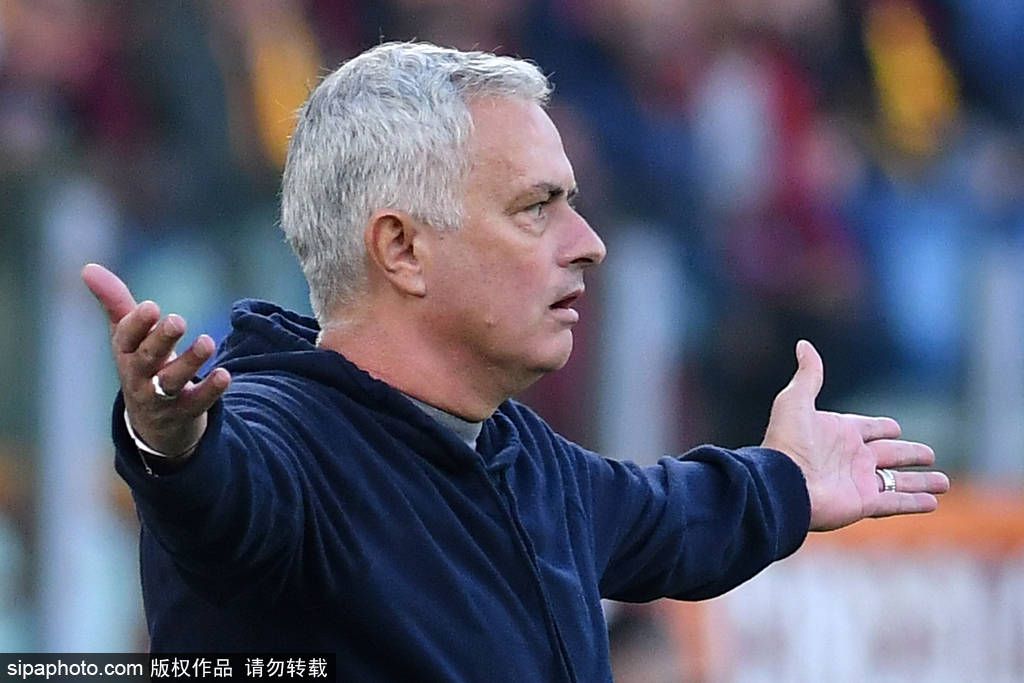 宝格丽作为第21届上海国际电影节官方合作伙伴，即将再次开启珠宝与电影的崭新旅程，将合作推向全新高度